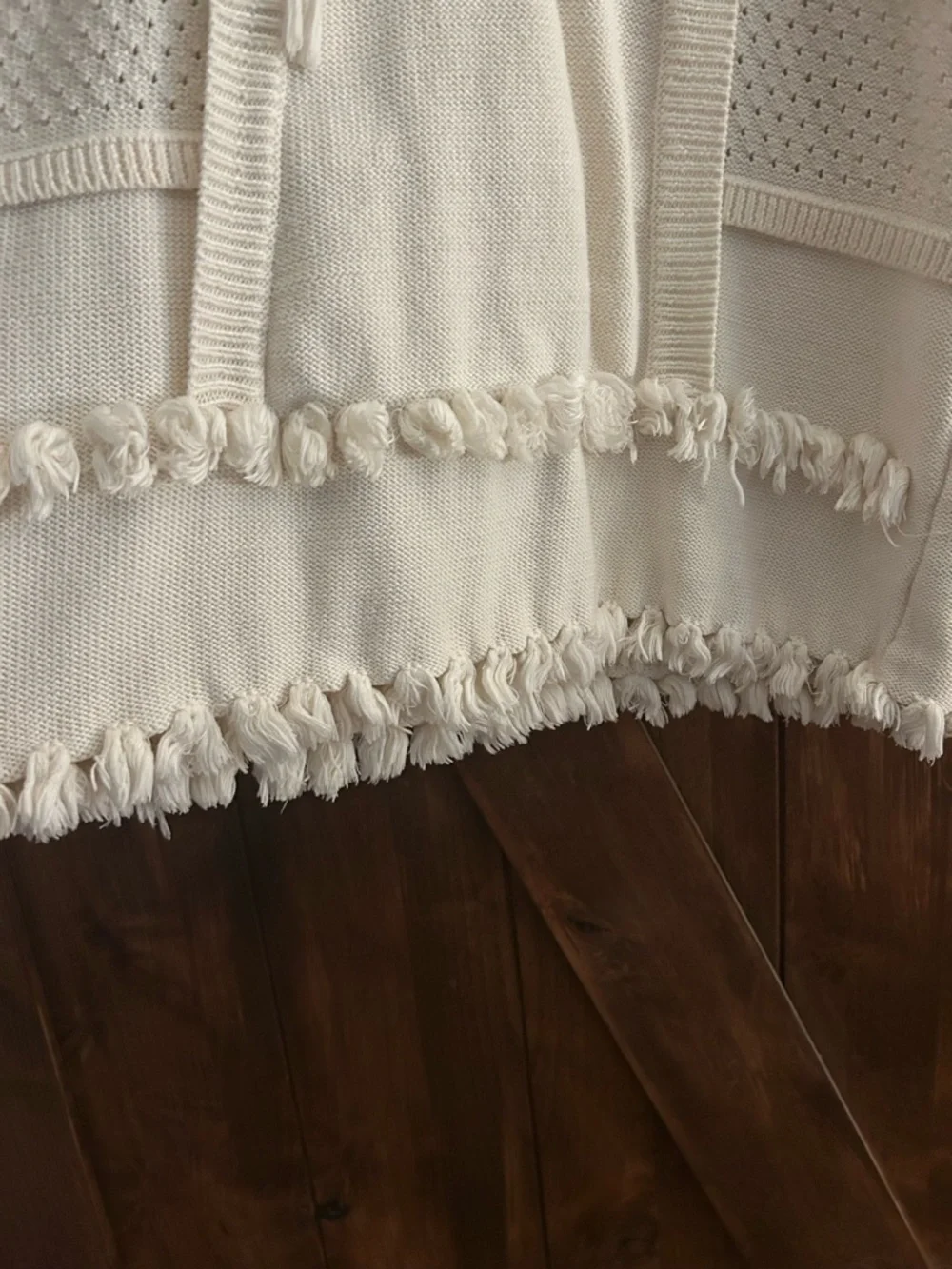 Tory Burch Cream Knit Pullover with Logo Tag - Picture 5 of 7